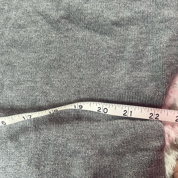 NWOT- Oversized Sweaters, Half Zip, long sleeve, grey, size large (l) - Picture 8 of 9